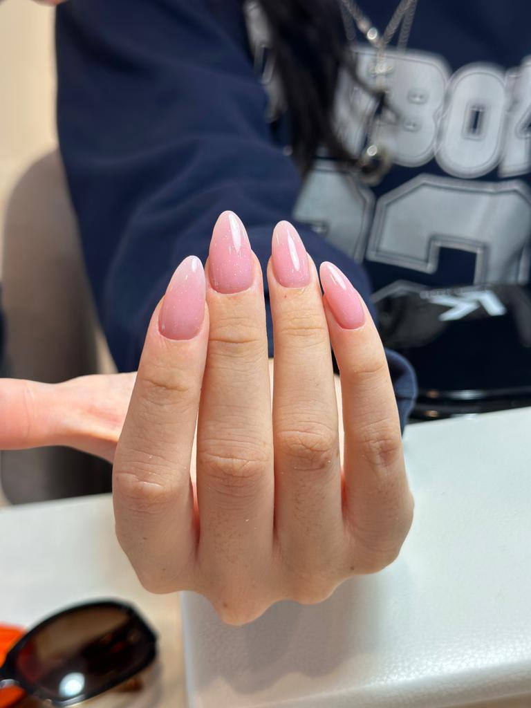 Marshmallow Rubber Base Coat 121 – Pink Shimmer