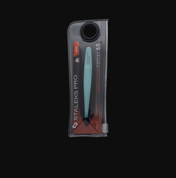 Eyebrow tweezers EXPERT 65 TYPE 4 (slant, blue)