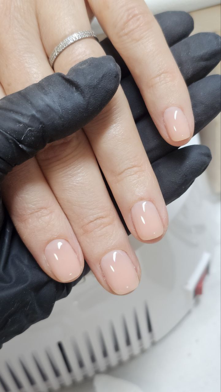 Nude Rubber Base Coat 25 – Sheer Pink