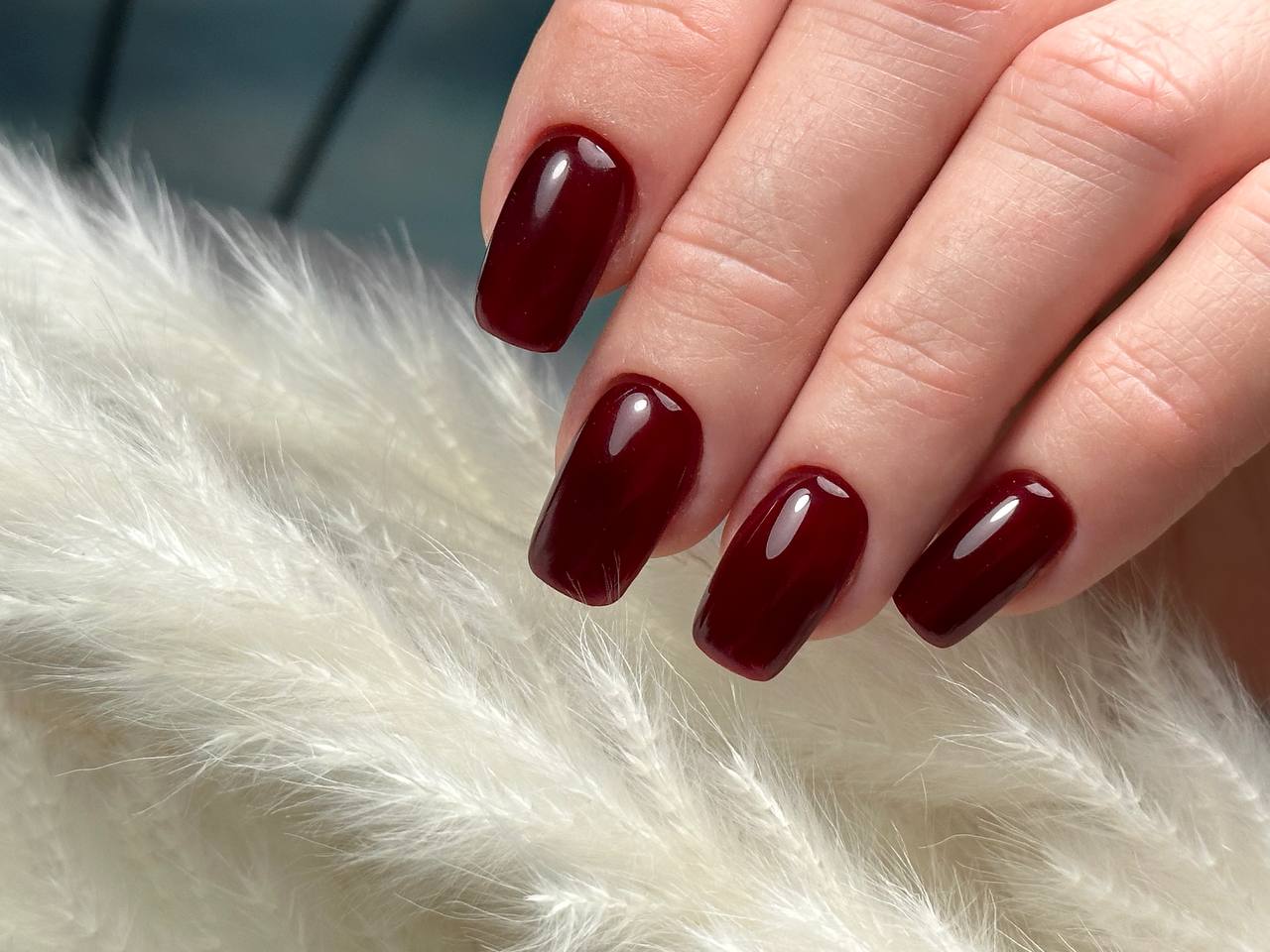 Gel Polish 60 Date Red