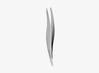 Eyebrow tweezers CLASSIC 12 TYPE 3 (wide slant)