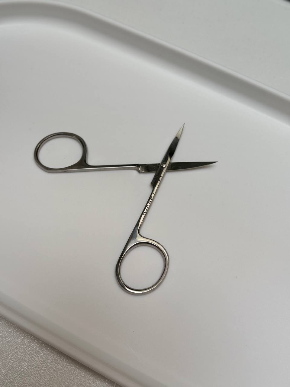 Professional Cuticle Scissors by LisaKon