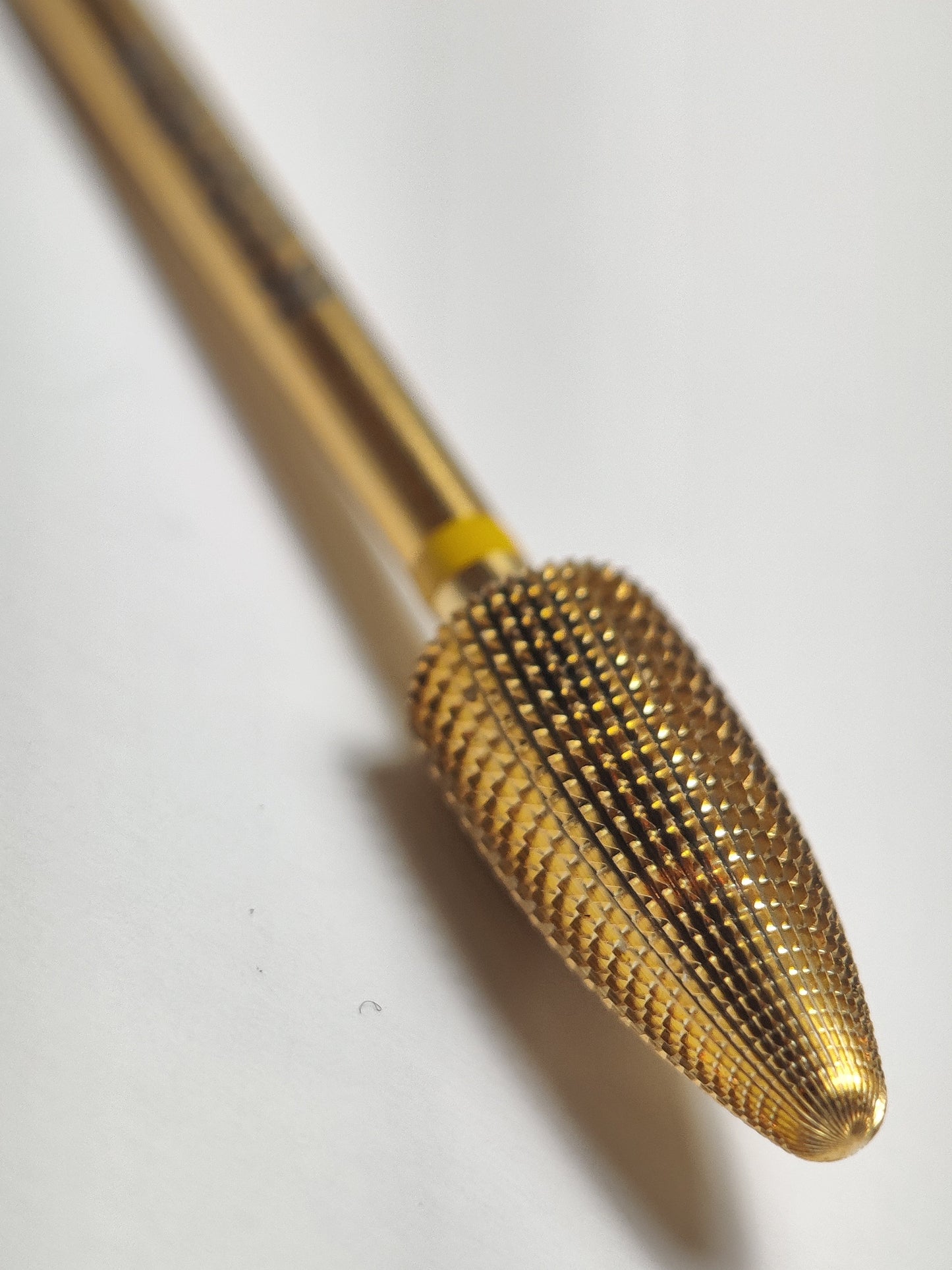 Lisakon - Drill Bit Carbide Gold Typhoon Shape blue/red/yellow